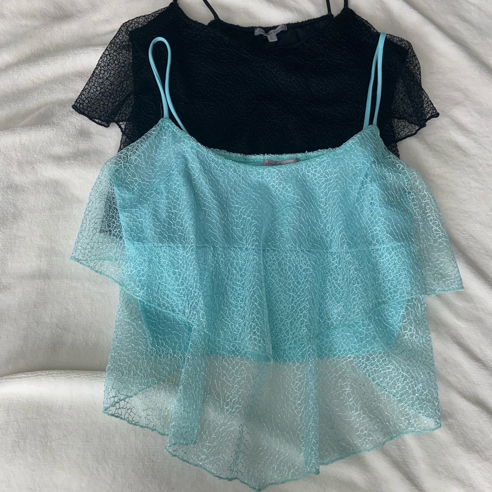 2 Crop tops ( Black and Blue)